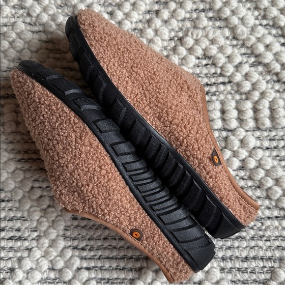 Bogs Snowday II Slipper Teddy Brown Women’s Size 7 | Fleece Slip-On Shoes Mules - Picture 5 of 10